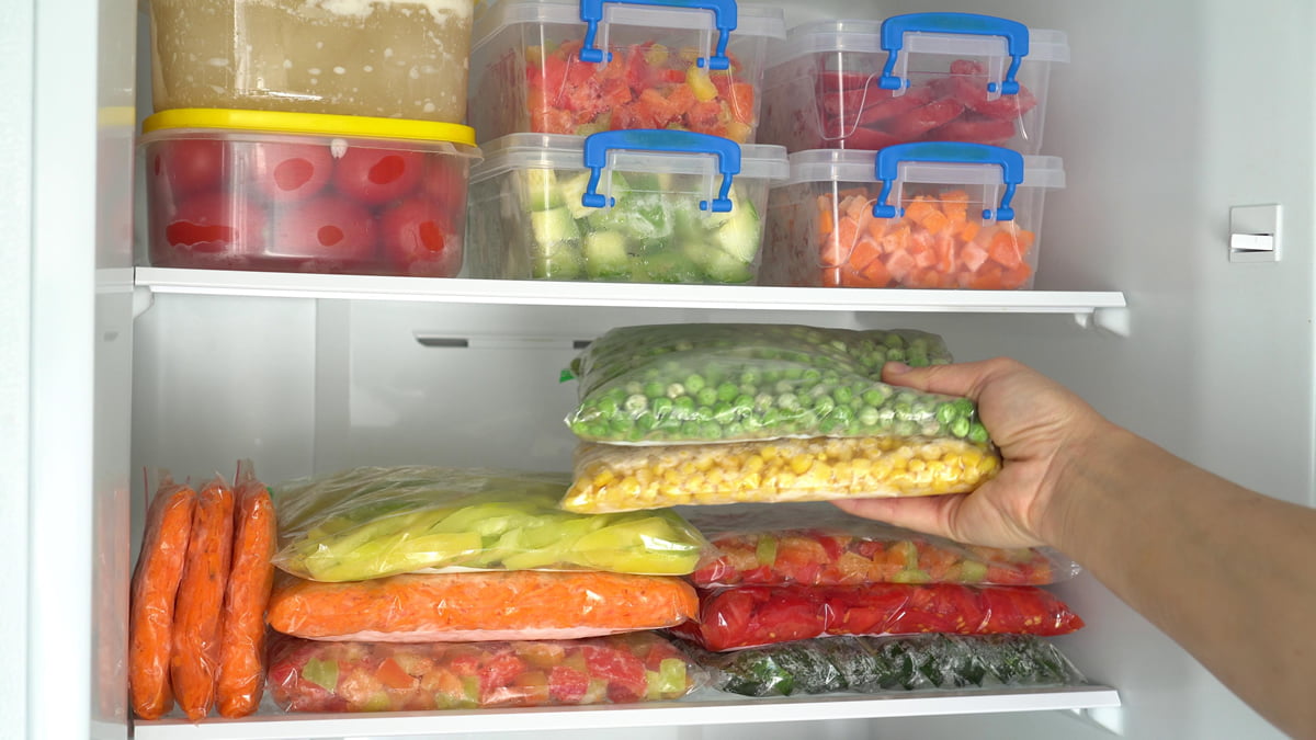 冰箱存储与番茄和其他蔬菜