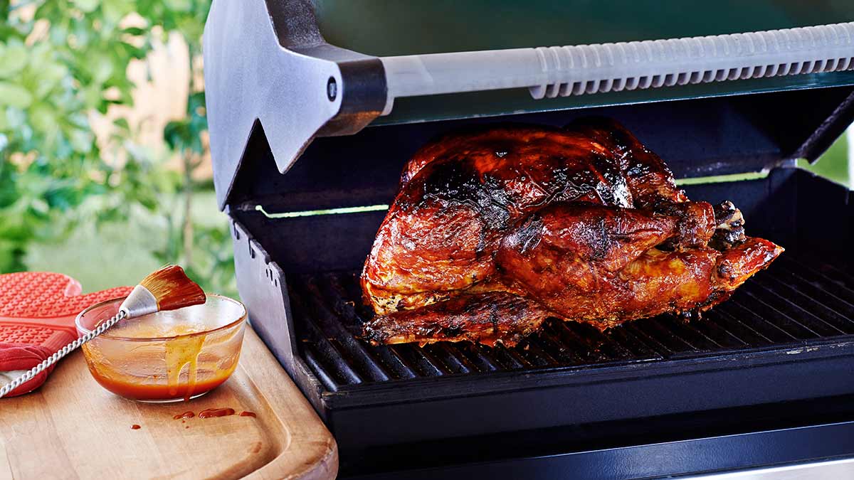 barbeque-a-whole-turkey