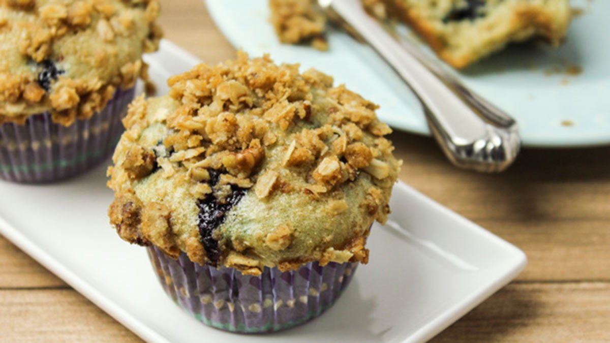 blueberry-oat-flax-muffin