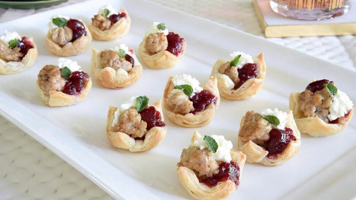 turkey-cranberry-and-goat-cheese-party-bites