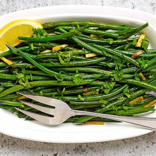 blistered-green-beans-with-gingergydF4y2Ba