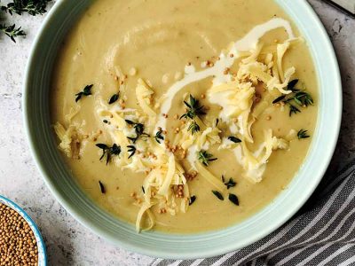 roasted-garlic-and-parsnip-soup
